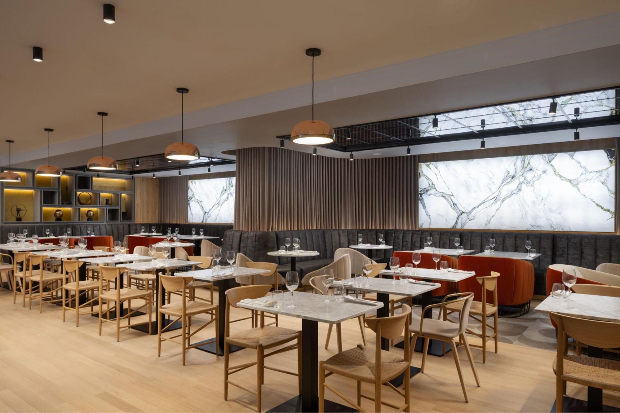 Courtyard By Marriott Cluj - Napoca Downtown Hotel Exterior foto